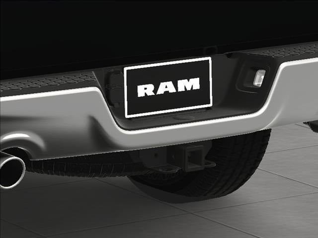 2024 RAM Ram 1500 Classic RAM 1500 CLASSIC TRADESMAN QUAD CAB 4X4 6'4' BOX
